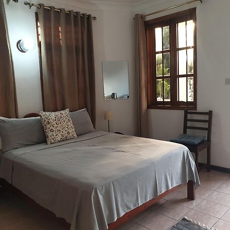 La Maison Hibiscus Self Catering Accommodation Beau Vallon  Luaran gambar