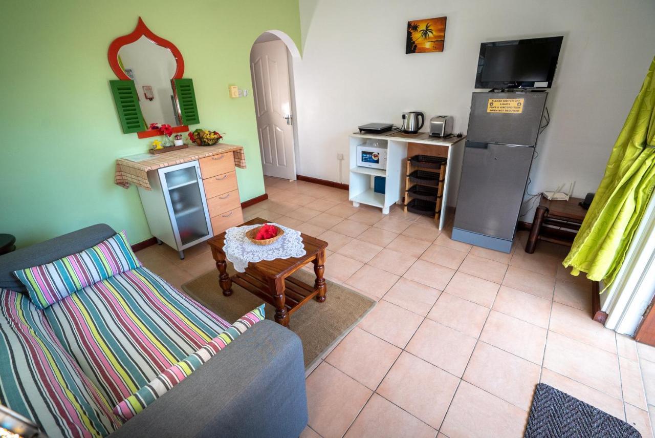 La Maison Hibiscus Self Catering Accommodation Beau Vallon  Luaran gambar