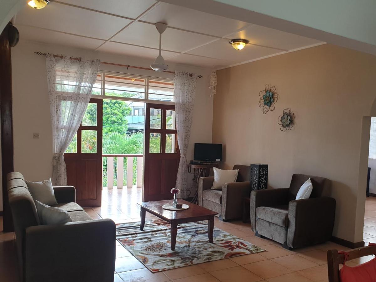 La Maison Hibiscus Self Catering Accommodation Beau Vallon  Luaran gambar